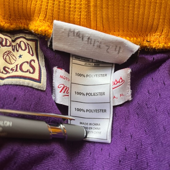 Just Don Mitchell & Ness Los Angeles Lakers Road Shorts Hardwood Classics - Picture 13 of 14